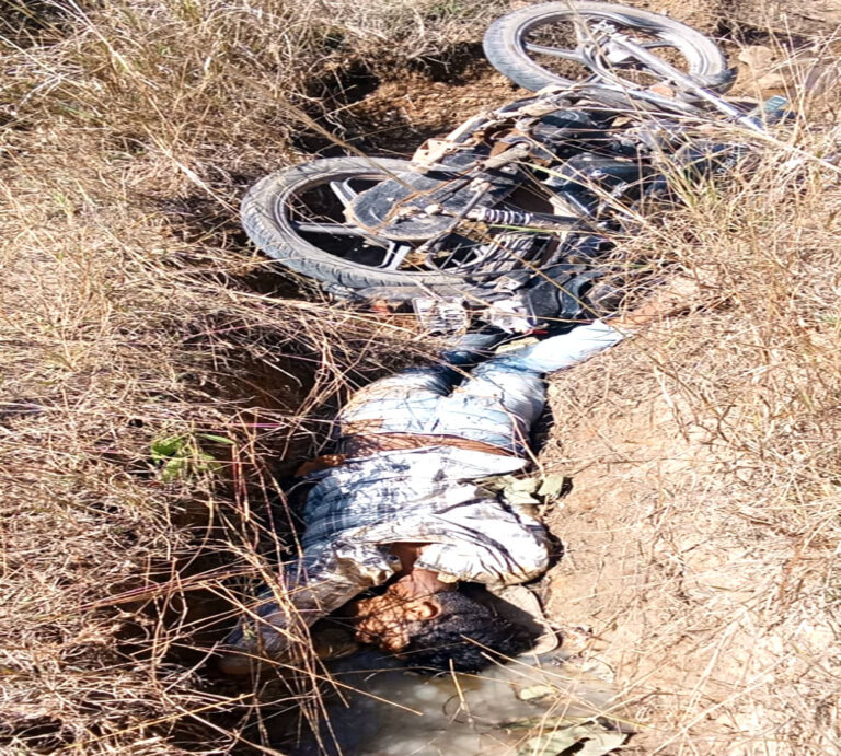 Ghatna Manchan : मेला से लौटते वक्त दर्दनाक हादसा…सड़क हादसे में एक युवक की मौत…