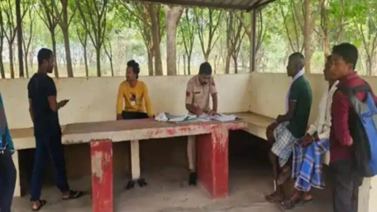 छत्तीसगढ़ : NEET एग्जाम में तीसरी बार नहीं मिली सफलता तो छात्रा ने किया सुसाइड…